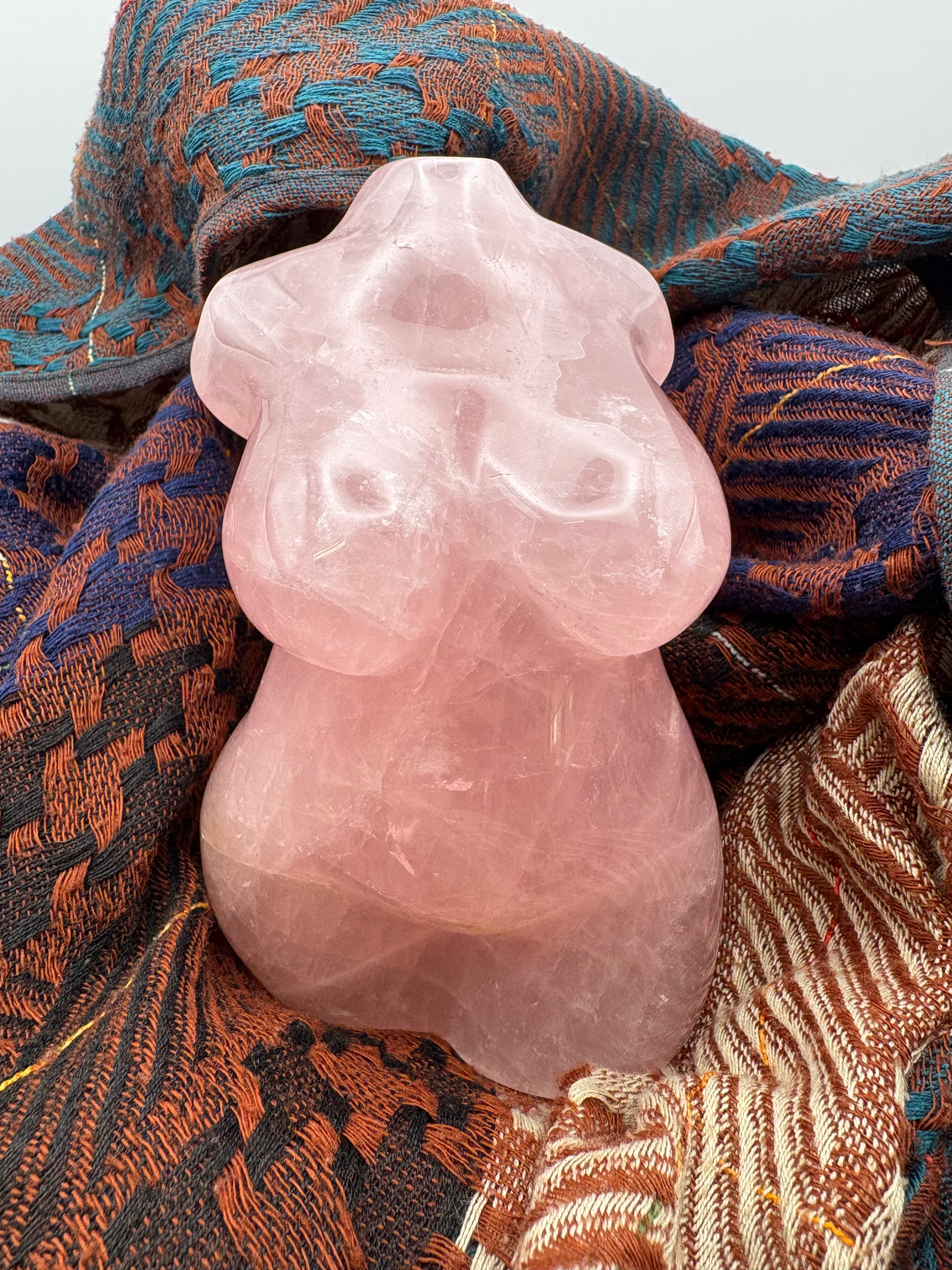 XL Rose Quartz Goddess Statue